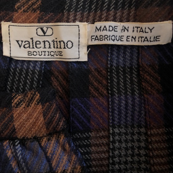 VALENTINO VINTAGE 80’s | Pleated Plaid Wool Skirt - Picture 6 of 11